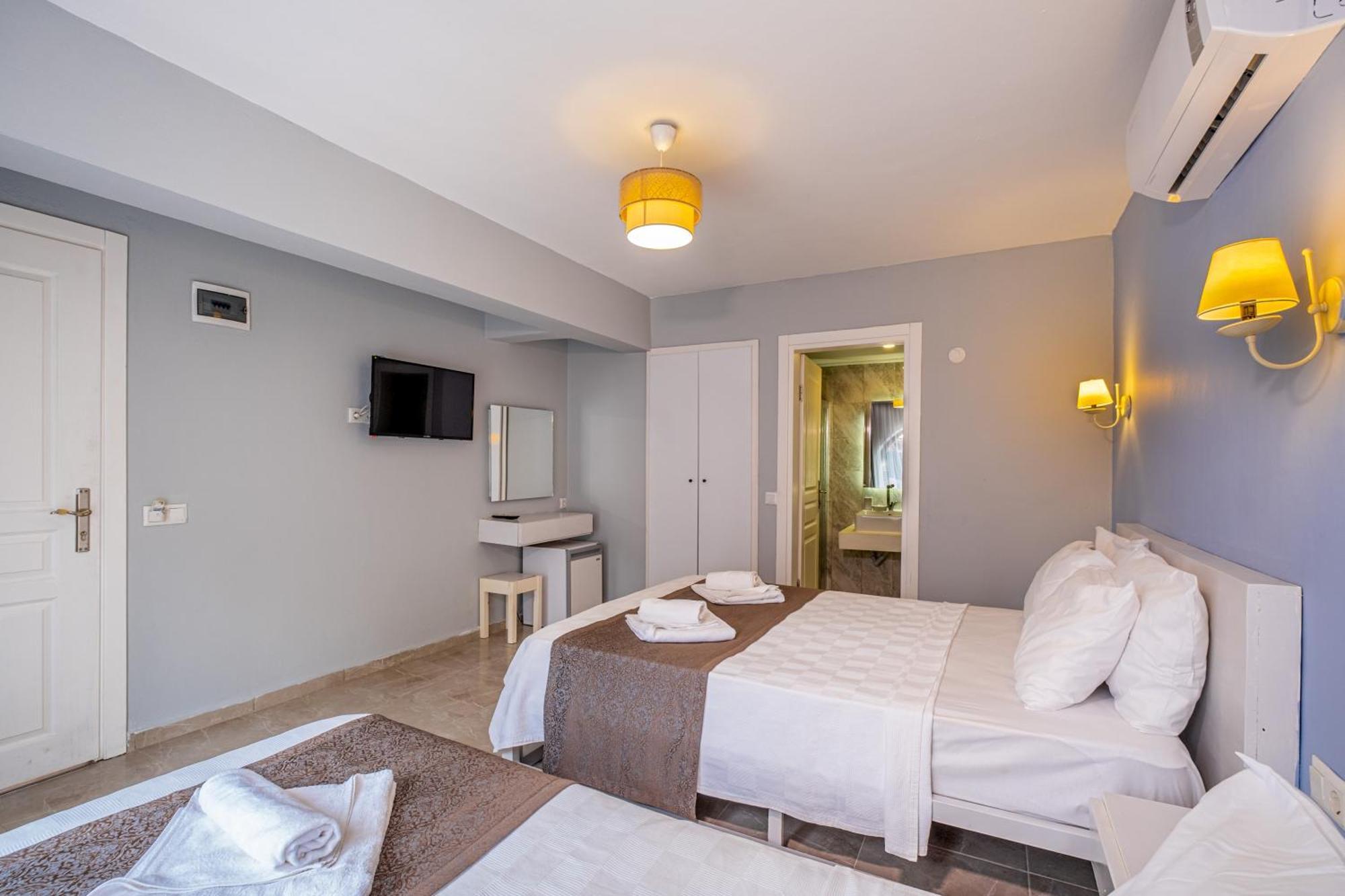 Himm Hotel Kas Bagian luar foto