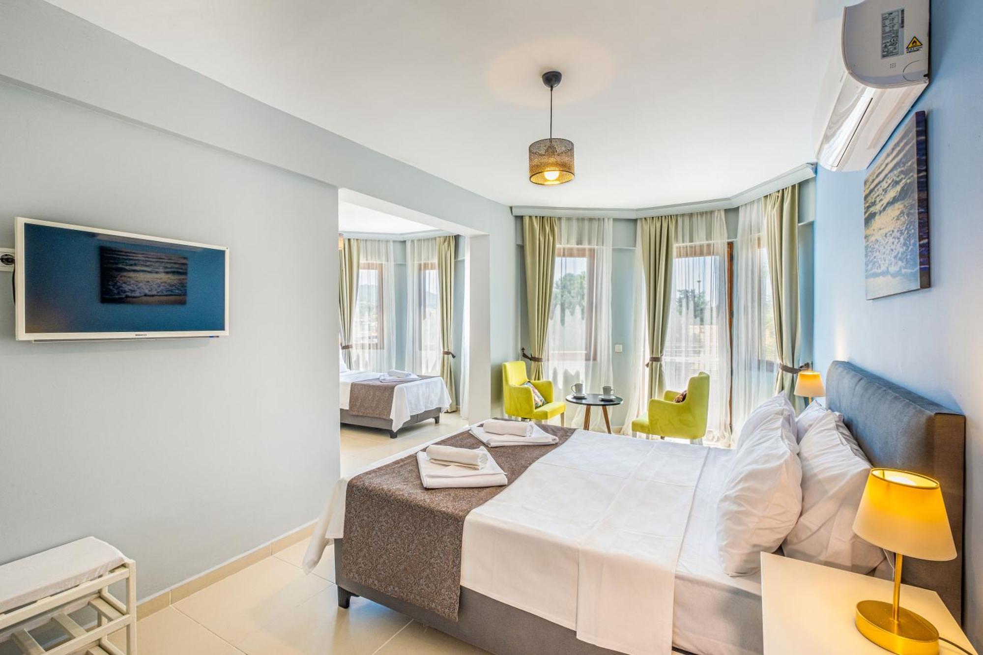 Himm Hotel Kas Bagian luar foto
