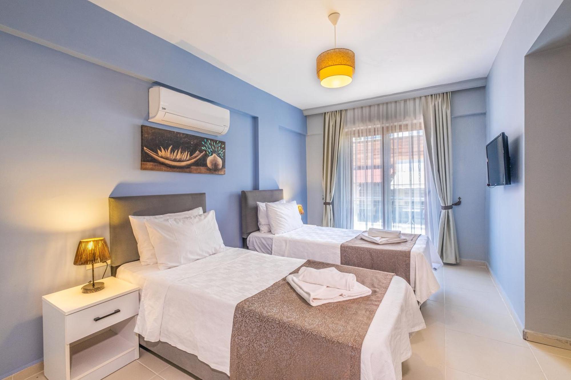 Himm Hotel Kas Bagian luar foto
