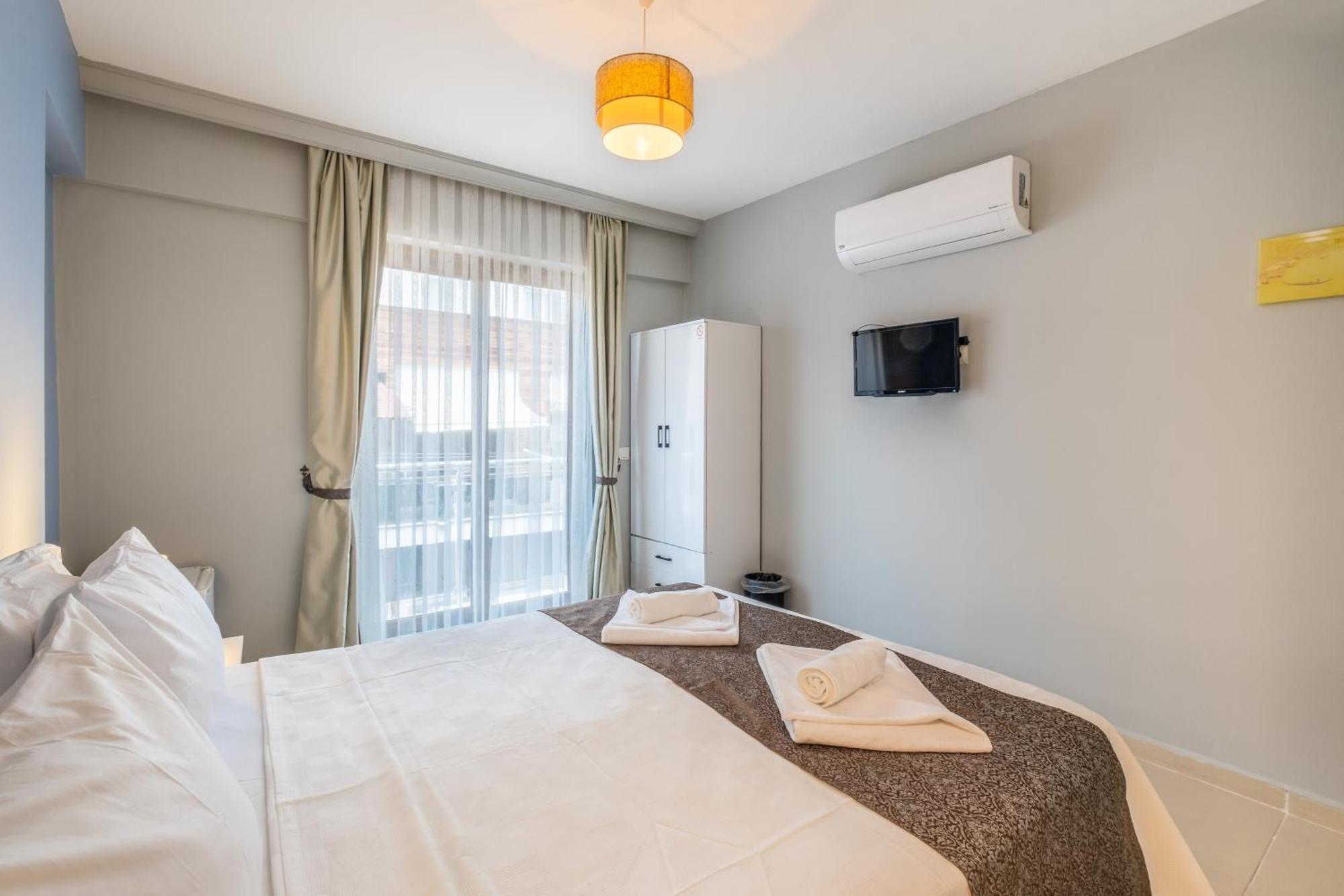 Himm Hotel Kas Bagian luar foto