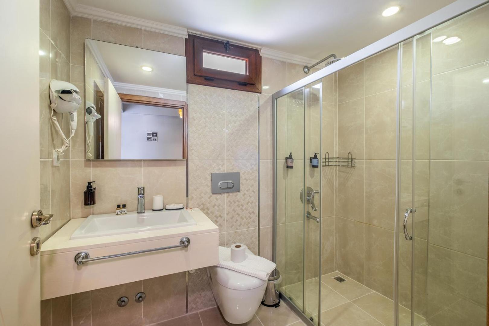 Himm Hotel Kas Bagian luar foto